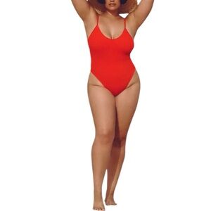 Good American Always Fits One Piece Swimsuit in Bright Poppy size 7/8 or 4X/5X
